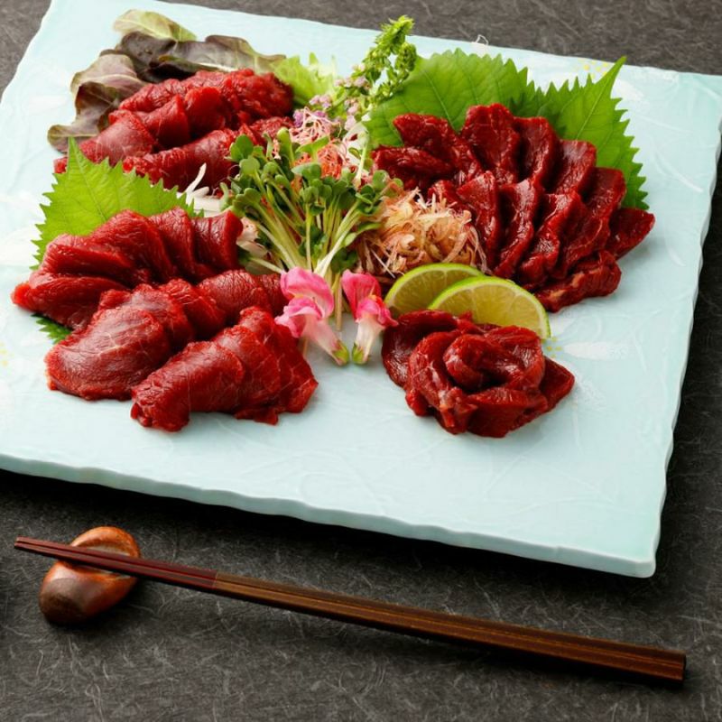 国産 ブロック赤身 800g（10パック）（軽種）熊本直送 | 菅乃屋 【公式